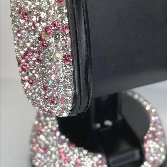 BEBE Bling Car Mount Crystal Dashboard Phone Holder Up to 4” W 360 Full Rotation - Picture 3 of 12